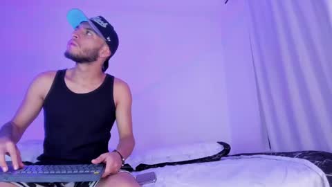 Snapshot of barrymichaels chatting on 03-08-25, 08:22 Bruce online show from 03-08-25, 08:22