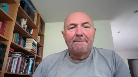 Snapshot of bartvel chatting on 06-01-26, 09:22 bartvel online show from 06-01-26, 09:22