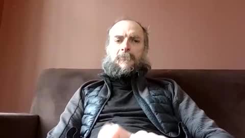 Snapshot of basiccamguy chatting on 03-13-26, 01:29 basiccamguy online show from 03-13-26, 01:29