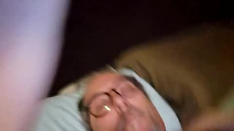 Snapshot of bassman966 chatting on 09-29-25, 03:44 bassman966 online show from 09-29-25, 03:44