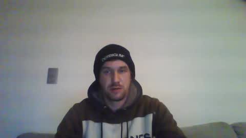 Snapshot of basteleus1 chatting on 02-18-25, 12:59 basteleus1 online show from 02-18-25, 12:59