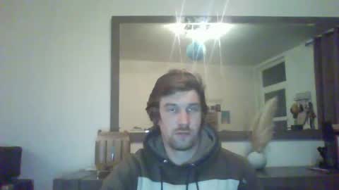 Snapshot of basteleus1 chatting on 02-19-25, 09:36 basteleus1 online show from 02-19-25, 09:36