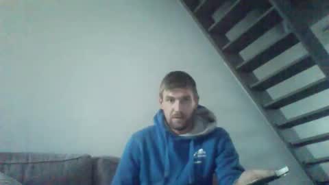 Snapshot of basteleus1 chatting on 11-18-25, 08:41 basteleus1 online show from 11-18-25, 08:41