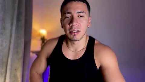 Snapshot of bastian_franco01 chatting on 01-09-26, 01:30 Bastian Independent Model online show from 01-09-26, 01:30