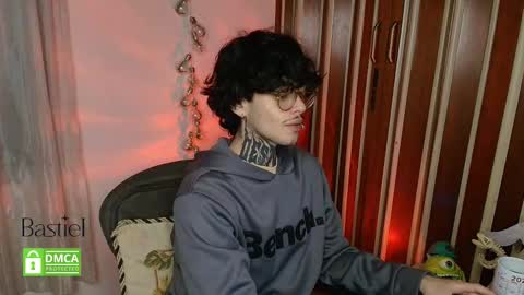 Bastiel online show from 10-08-25, 03:15