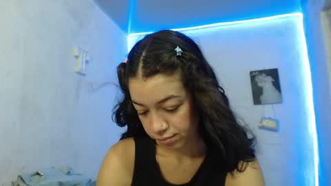 Snapshot of bat_777 chatting on 05-31-26, 10:00 Aron online show from 05-31-26, 10:00