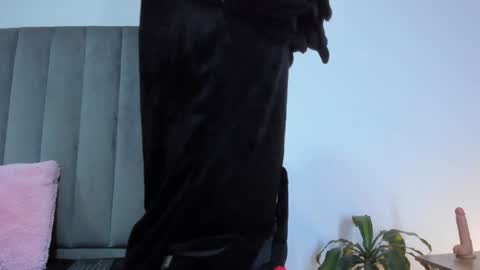    online show from 01-18-25, 02:33