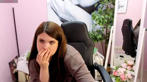 battymoll online show from 04-05-26, 03:42