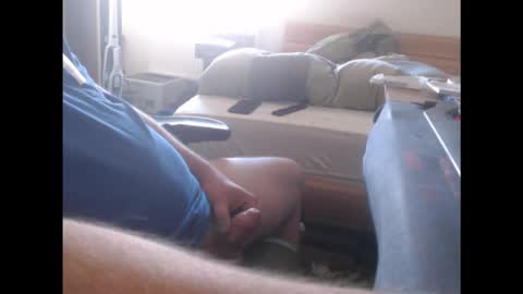 Snapshot of bavarianboy89 chatting on 09-27-25, 08:41 Daniel online show from 09-27-25, 08:41
