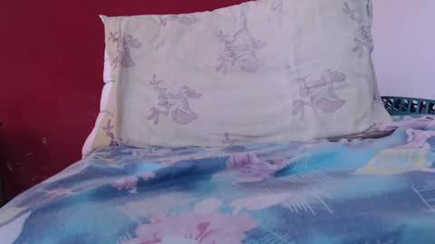 Snapshot of bayonette_black chatting on 12-18-24, 09:29 bayonette_black online show from 12-18-24, 09:29