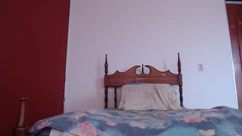 Snapshot of bayonette_black chatting on 09-28-25, 12:10 bayonette_black online show from 09-28-25, 12:10