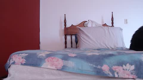 Snapshot of bayonette_black chatting on 10-01-25, 12:11 bayonette_black online show from 10-01-25, 12:11