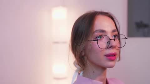 Snapshot of bb_jett chatting on 10-25-25, 04:57 JETT DENI online show from 10-25-25, 04:57