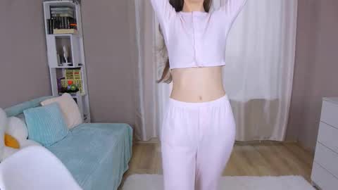 Snapshot of bb_lourels_ chatting on 02-07-26, 12:09 Lourel I will be here on and online show from 02-07-26, 12:09