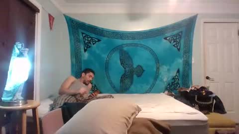 bbbbbro21 online show from 04-14-26, 04:07