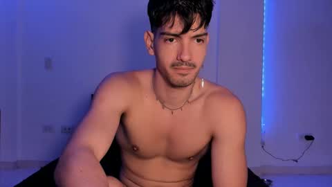 Valentino online show from 12-06-24, 06:28