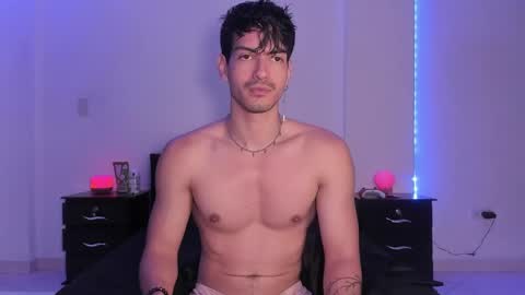 Valentino online show from 01-17-25, 09:17