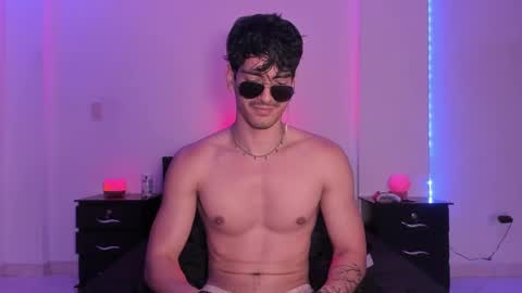 Valentino online show from 01-18-25, 03:31