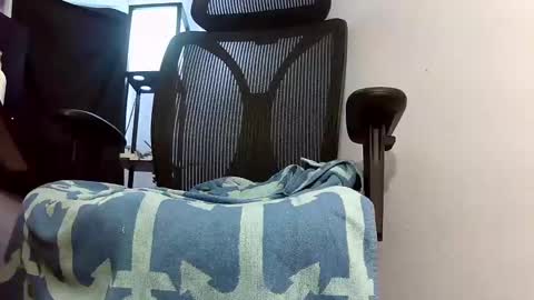 bbc4cam99 online show from 09-17-25, 10:50