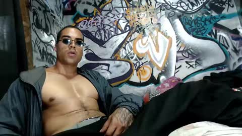 Snapshot of bbc_monster1 chatting on 02-28-25, 05:26 Justin online show from 02-28-25, 05:26