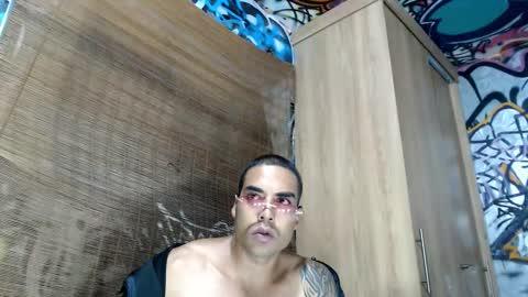 Snapshot of bbc_monster1 chatting on 10-14-25, 12:00 Justin online show from 10-14-25, 12:00