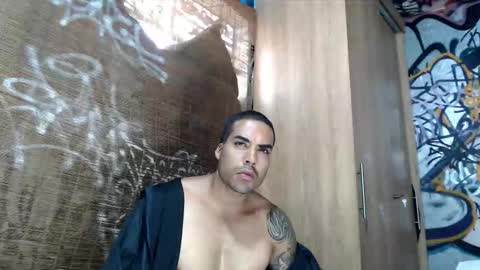 Snapshot of bbc_monster1 chatting on 11-04-25, 08:41 Justin online show from 11-04-25, 08:41