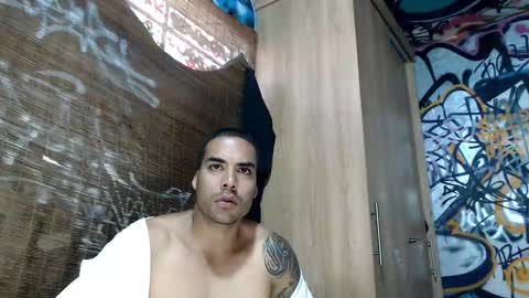 Snapshot of bbc_monster1 chatting on 11-29-25, 02:09 Justin online show from 11-29-25, 02:09