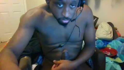 rocker n queen online show from 12-18-24, 01:45