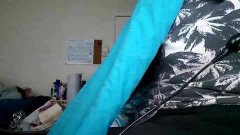 rocker n queen online show from 02-23-25, 02:14