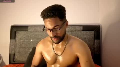 john online show from 10-08-25, 05:16