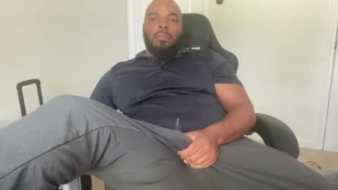 Zaddy online show from 06-17-26, 04:30