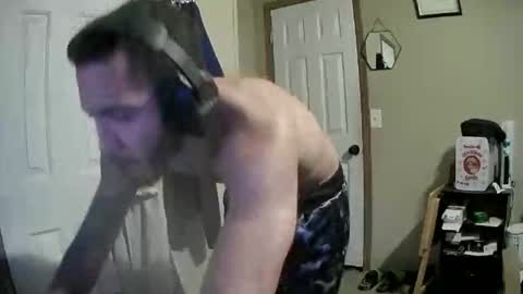 Snapshot of bbctyl17 chatting on 01-14-26, 03:12 BBCTy online show from 01-14-26, 03:12