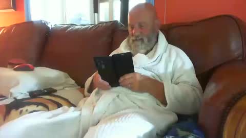 Snapshot of bbwlvr16 chatting on 10-10-25, 11:26 bbwlvr16 online show from 10-10-25, 11:26