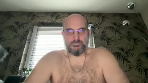 Snapshot of bcbg68 chatting on 02-10-26, 04:11 bcbg68 online show from 02-10-26, 04:11