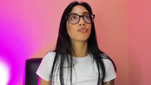 daniela villamizar online show from 01-28-25, 06:28