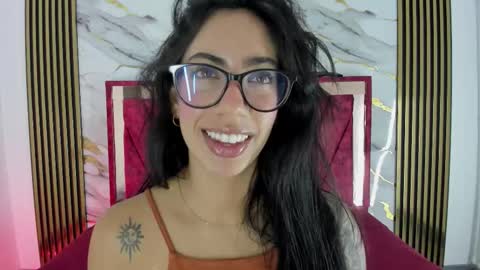 daniela villamizar online show from 10-03-25, 01:41