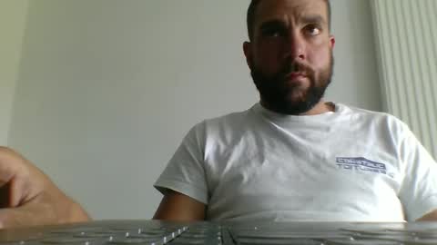 Snapshot of bdemwi2588 chatting on 06-04-26, 01:50 bdemwi2588 online show from 06-04-26, 01:50