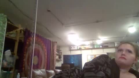 Snapshot of bdeunltd chatting on 11-24-25, 09:20 bdeunltd online show from 11-24-25, 09:20