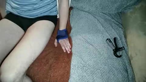 Snapshot of be4your_desire chatting on 01-07-26, 02:03 mikiforfun online show from 01-07-26, 02:03