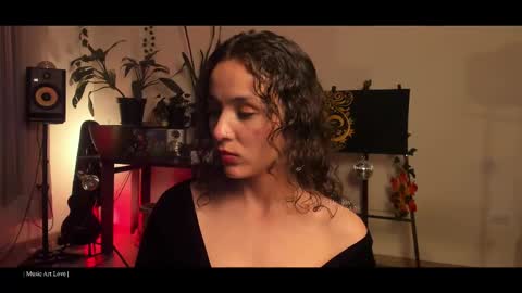 Snapshot of be_lov chatting on 03-11-25, 09:15 Call me Bells Next Stream on Wednesday Feb 26 online show from 03-11-25, 09:15