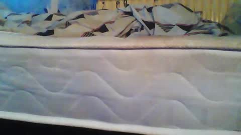 Snapshot of beanwright26 chatting on 02-08-25, 12:17 beanwright26 online show from 02-08-25, 12:17