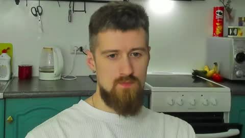 Zeus online show from 06-06-26, 01:32
