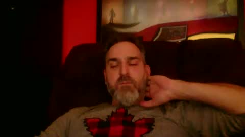 beardedambition online show from 10-18-25, 04:15