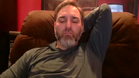 beardedambition online show from 11-29-25, 02:36