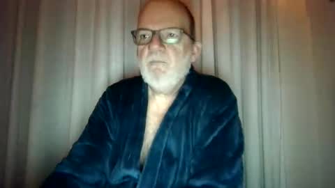 Snapshot of beardman916444 chatting on 11-16-25, 05:46 Beardman online show from 11-16-25, 05:46