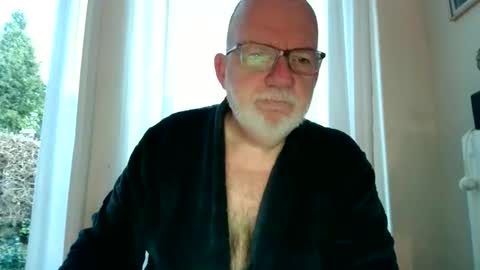 Snapshot of beardman916444 chatting on 03-15-26, 05:57 Beardman online show from 03-15-26, 05:57