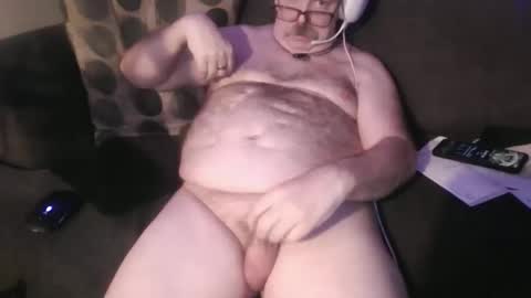 Snapshot of bearpig56 chatting on 03-07-26, 11:35 Pig Bear online show from 03-07-26, 11:35