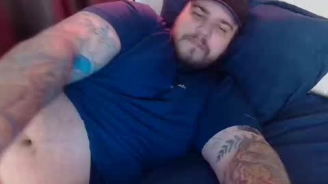 Snapshot of bearway30 chatting on 02-21-25, 07:43 Bearway31 online show from 02-21-25, 07:43