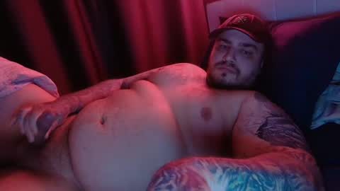 Snapshot of bearway30 chatting on 02-28-25, 05:15 Bearway31 online show from 02-28-25, 05:15