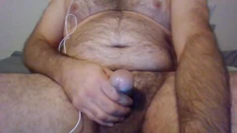 Snapshot of bearyuncut chatting on 12-03-25, 03:58 bearyuncut online show from 12-03-25, 03:58